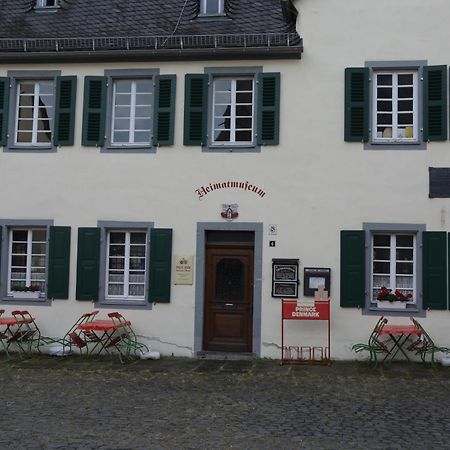 Stiftsherrenhaus Münstermaifeld Εξωτερικό φωτογραφία