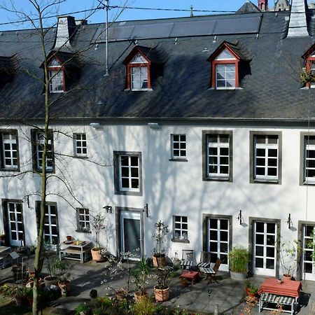 Stiftsherrenhaus Münstermaifeld Εξωτερικό φωτογραφία